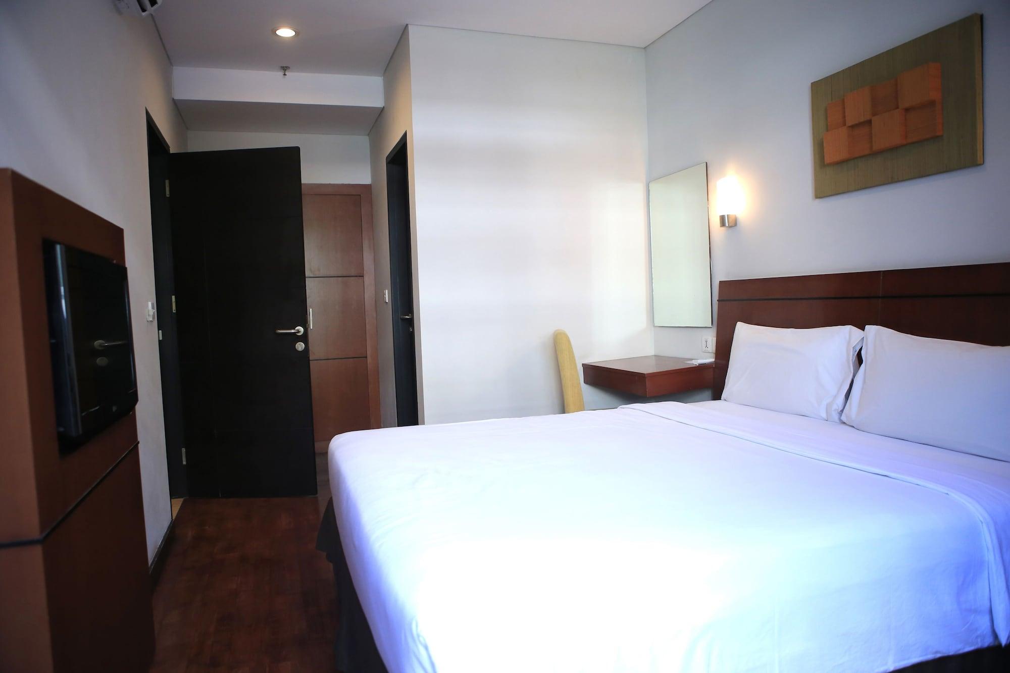 Grand Kuta Hotel And Residence Legian Exterior foto